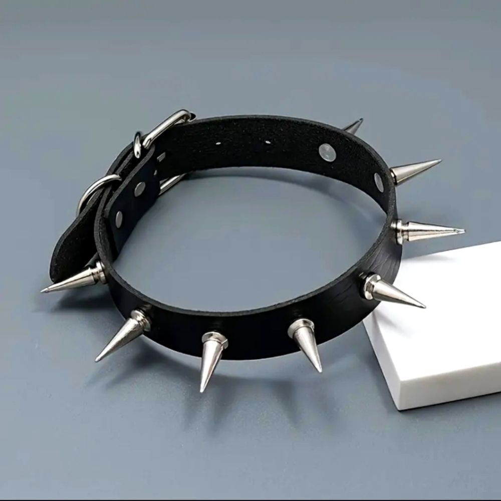 Goth Punk Style Silver Spiked ChokerโNecklace #9